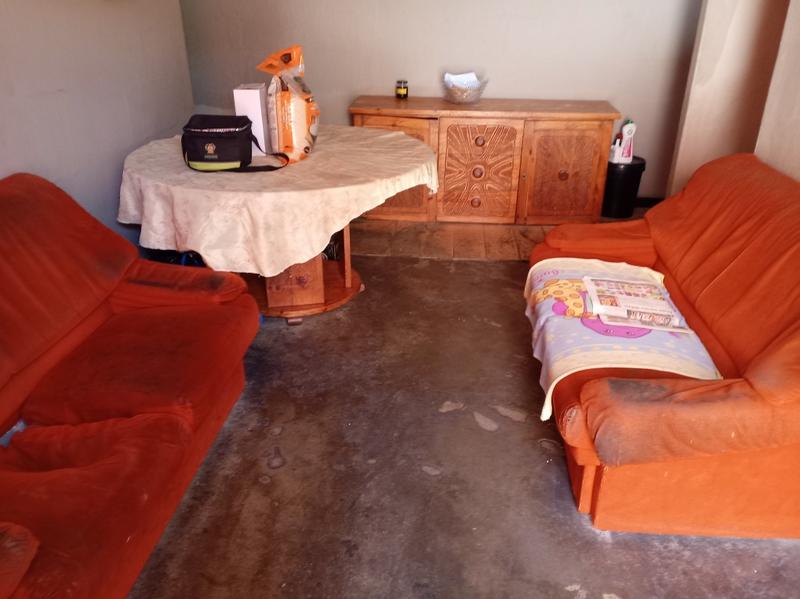 3 Bedroom Property for Sale in Lentegeur Western Cape